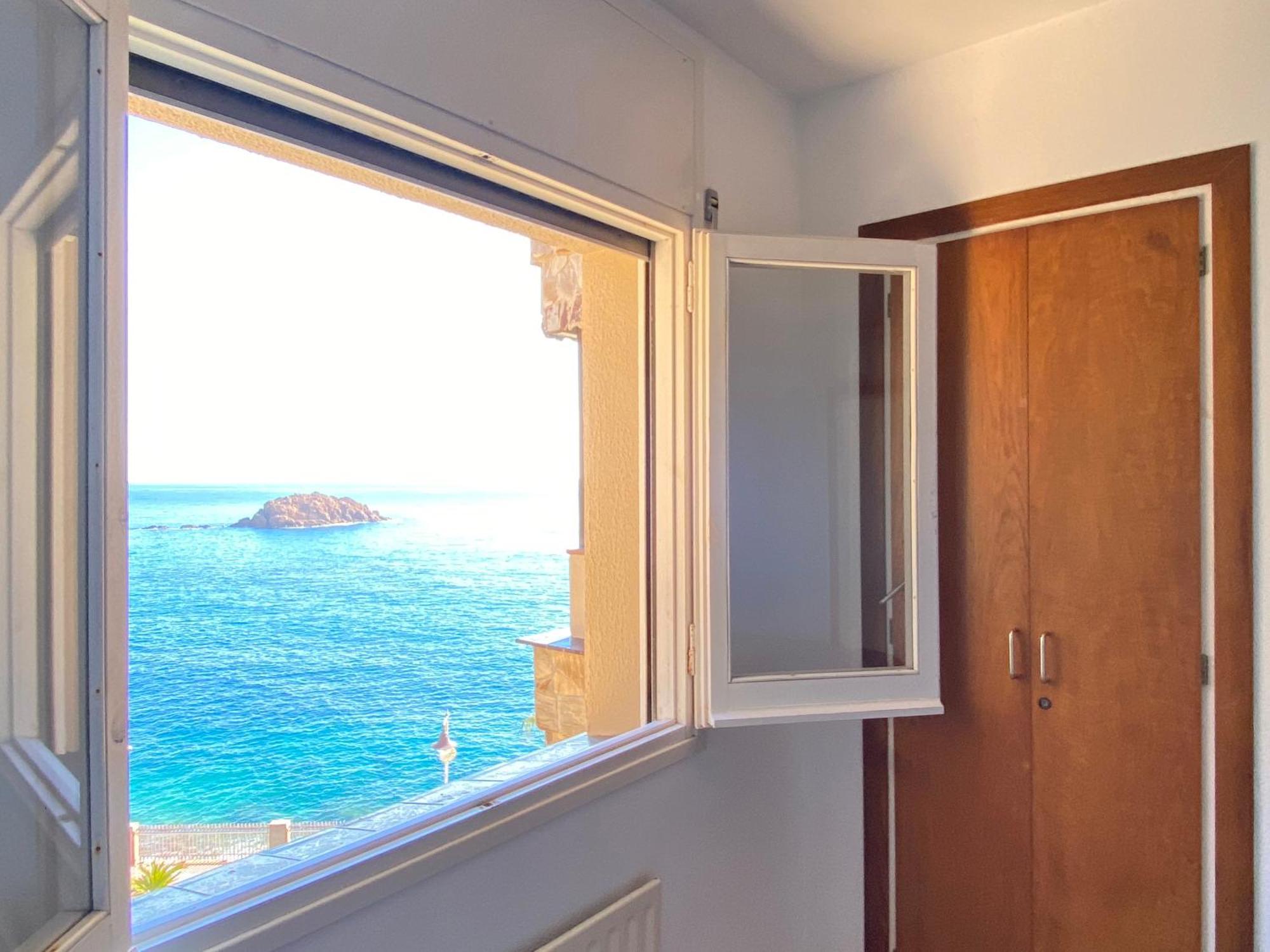 Magnificent Apartment At The Sea Front Of 또사데마르 외부 사진