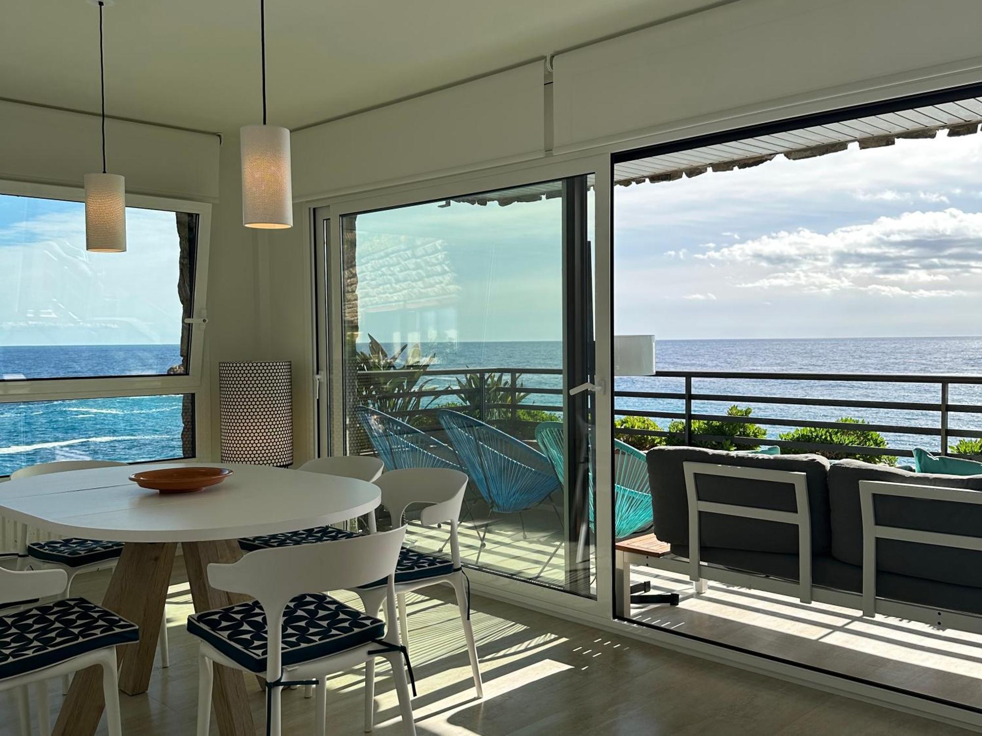 Magnificent Apartment At The Sea Front Of 또사데마르 외부 사진